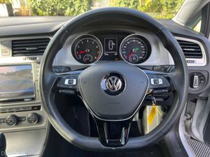 Volkswagen Golf R-LINE PACK 1.2 TSI // NEW 19" DIA - Image 4
