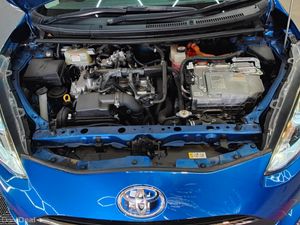 2019 Toyota Aqua 1.5 self charging petrol Hybrid - Image 4