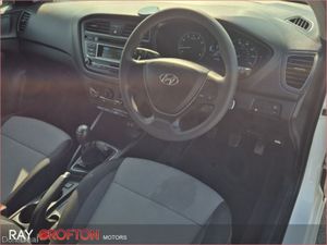 Hyundai i20 1.2 Classic - Image 3