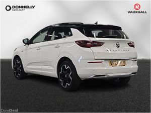 Vauxhall Grandland Diesel Hatchback Ultimate - Image 3