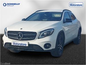 Mercedes-Benz GLA Class Gla Hatchback Urban Editio - Image 4