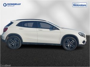 Mercedes-Benz GLA Class Gla Hatchback Urban Editio - Image 2