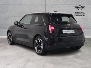 Mini Cooper Cooper SE - Image 2