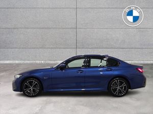 BMW 3-Series 330e M Sport Saloon - Image 4