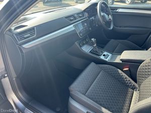 Skoda Superb AMBITION 2.0 TDI 150HP DSG 5DR AUTO - Image 4