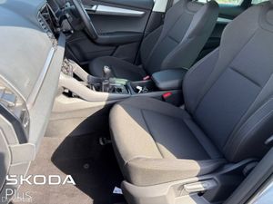 Skoda Karoq SELECTION 2.0 TDI 115HP - Image 4