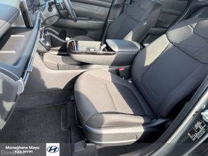 Hyundai Tucson COMFORT PLUS 1.6 PETROL PLUG IN HYB - Image 4