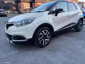 2016 Renault Captur 1.5 dci SIGNATURE - Image 2