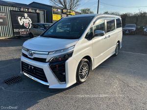 2021 TOYOTA VOXY 1.8L HYBRID LOW MILES FRSH NCT - Image 2
