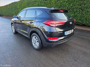 Hyundai Tucson 2018 1.7 D EXECUTIVE SE - Image 4