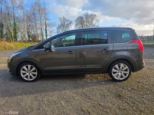 Peugeot 5008 automatic ( new nct ) cheap tax !! - Image 4
