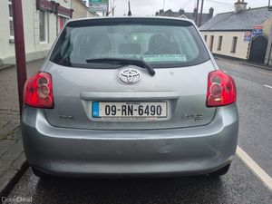 Toyota Auris 2009 1.3 New Nct Android - Image 3