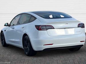 231 Tesla Model 3 Long Range - Image 4