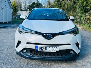 TOYOTA C-HR 2019   HYBRID  AUTOMATIC 🔥 - Image 2