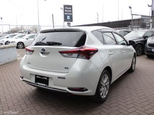 1.8 HYBRID 5DR LUNA HATCHBACK AUTO  //1 OWNER CAR - Image 4