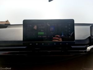 MG MG4 2023 - Image 4