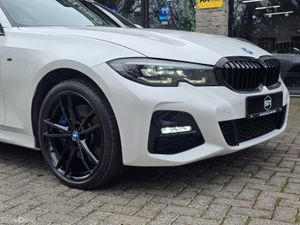 2021 BMW 330E XDRIVE M-SPORT TOURING. - Image 3