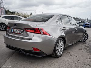 152 Lexus IS300 Exec/Low mls/New NCT/1yr warranty - Image 2