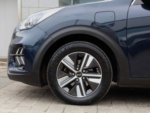 Kia Niro 1.6 GDI PLUG-IN HYBRID PE Auto - Image 4