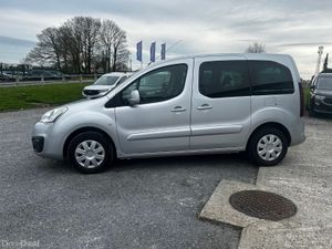 Wheelchair Car - Image 4