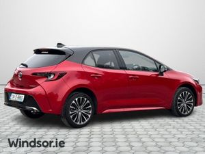 Toyota Corolla 1.8 Hybrid Luna Sport Hatchback - Image 3