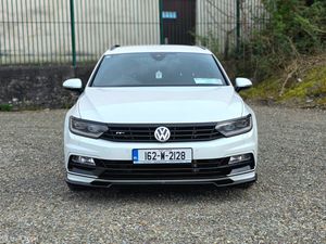 Volkswagen Passat R-Line Wagon - Image 3
