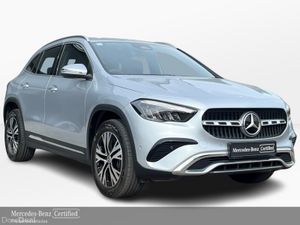 Mercedes-Benz GLA 180D Progressive Plus Compact SU - Image 3