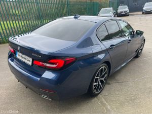 BMW 5-Series 211 D 520D MSPORT PLUS MH 4DR AUTO HI - Image 4