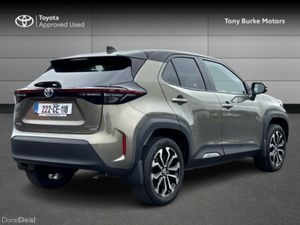 Toyota Yaris Cross LunaSport - BiTone - 1.5 Hybrid - Image 2