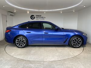 BMW 4-Series 2023 - Image 4