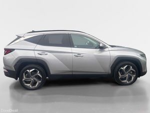 Hyundai Tucson 2WD Executive Plus HEV STG Auto - Image 3