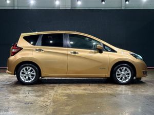 Nissan Note MEDALIST EDITION - BLACK HALF LEATHER - Image 3