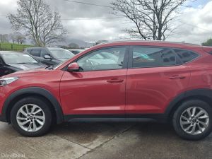 Hyundai Tucson 1.7 D Executive 2WD DCT - Image 4