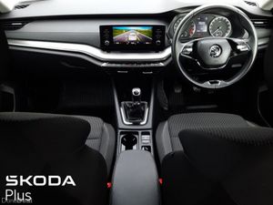 Skoda Octavia **TINY MILEAGE**AMBITION--2.0TDI 115 - Image 2