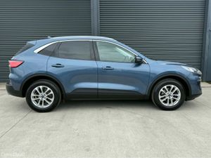 Ford Kuga TITANIUM 5DR 1.5 TD 120 bhp - Image 3