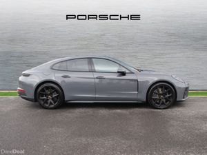 Porsche Panamera 4 E-Hybrid - Image 4