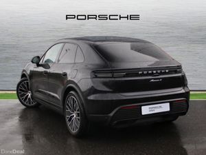 Porsche Macan 4 Electric - Image 3