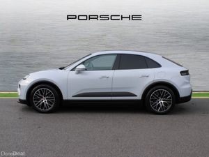 Porsche Macan 4 Electric - Image 4