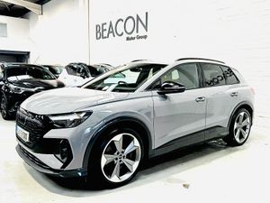 241*ONLY 34,000 MILES*AUDI Q4 45 E-TRON BLACK EDIT - Image 3