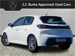 Peugeot 208 1.2 Puretech 75 bhp Active - Image 4