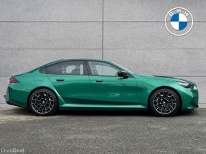 BMW M5 Saloon - Image 4