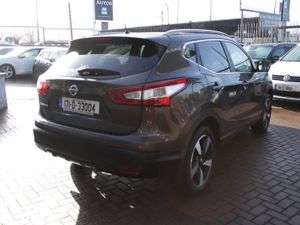 2017 NISSAN QASHQAI 1.2PET SV PREMIUM - Image 4