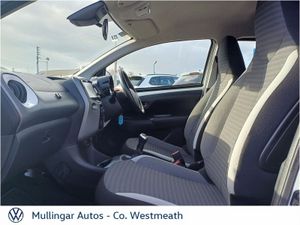 Toyota Aygo 1.0 VVT-i x-play - Image 4