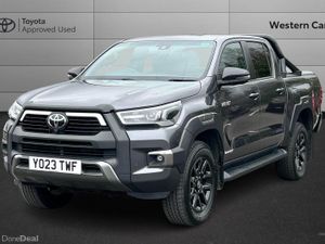 Toyota Hilux 2.8 D-4D Invincible X Auto 4WD Euro 6 - Image 3