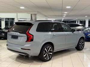 Volvo XC90 T8 PLUS AWD DARK=PAN ROOF//LOW MILES//A - Image 3