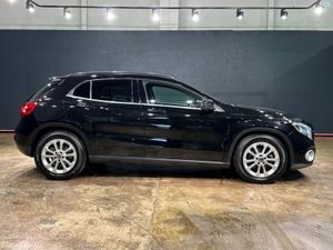 Mercedes-Benz GLA 1.6 AUTOMATIC - ALLOY WHEELS - E - Image 3