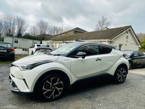 Toyota C-HR 2018 30K Miles Leather - Image 3