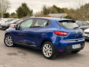 Renault Clio 2018 1.2 petrol - Image 4