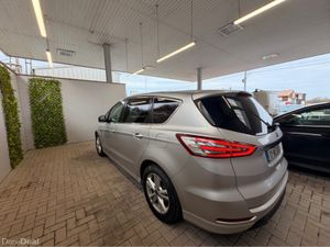Ford S-Max 2.0 TDCI TITANIUM 180PS 5DR 7 S - Image 4