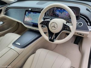 Mercedes-Benz E-Class E220d Exclusive Plus Auto - Image 2